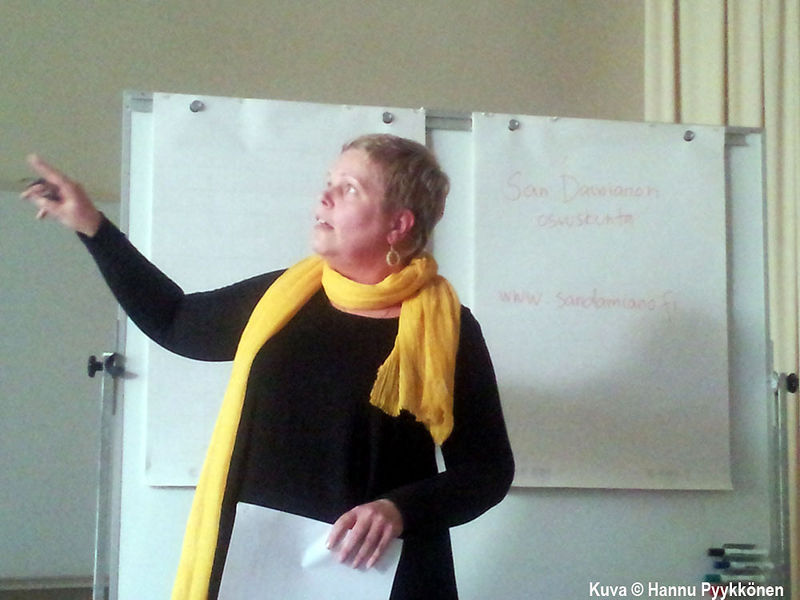 Tiedosto:Maarit kukkavaara hap.jpg